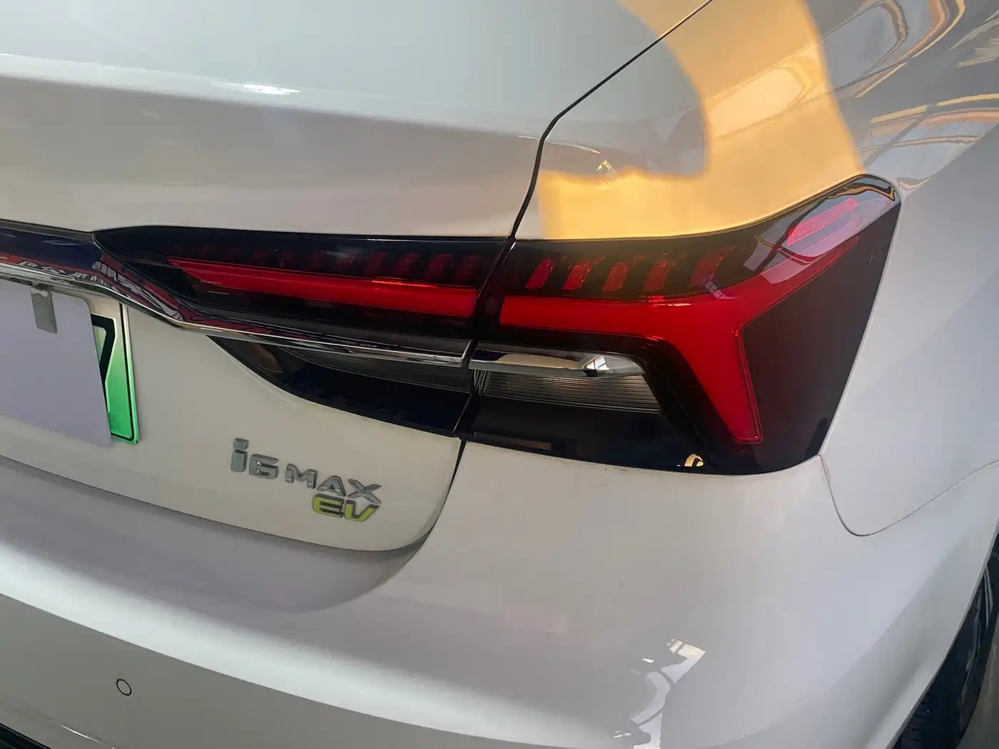 Roewe i6 MAX EV 2026 2021 EV 500 Sunroof Premium Edition