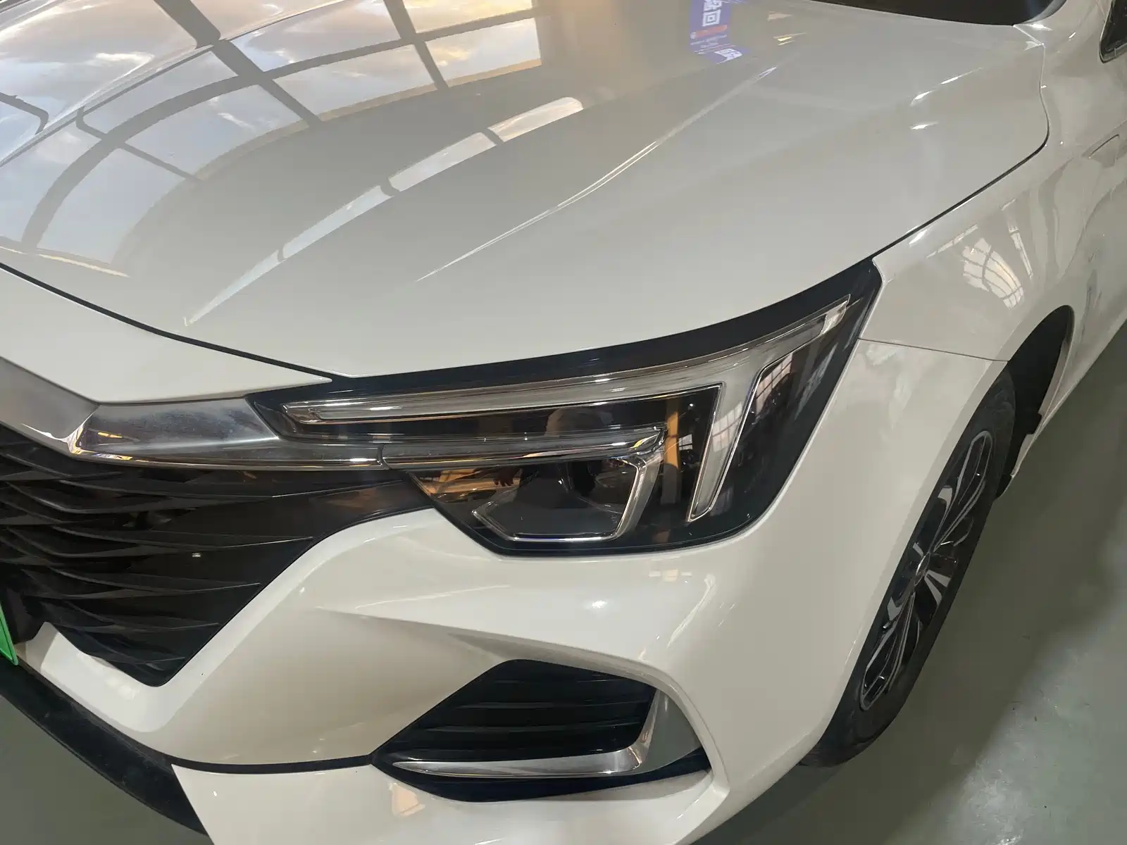 Photo 18 - Roewe i6 MAX EV