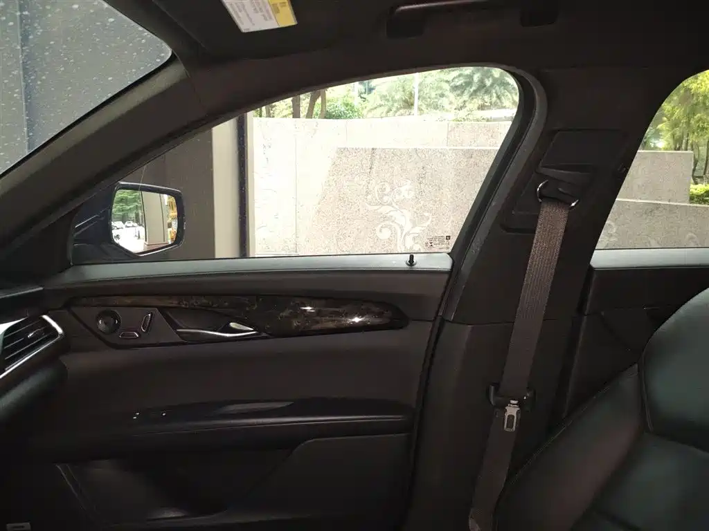 Cadillac CT6 2019 28T Luxury Model фото 20