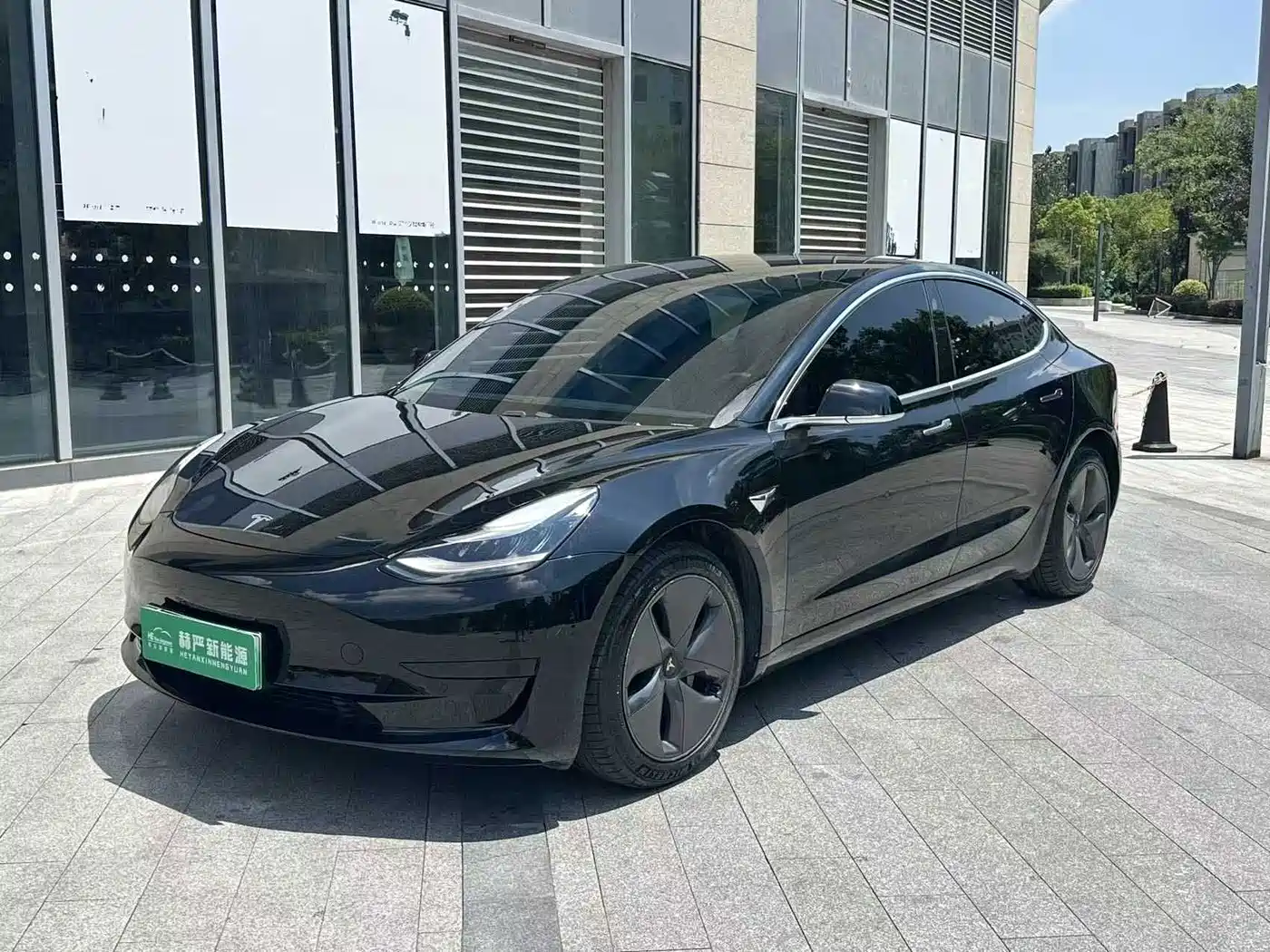 Tesla Model 3 2020 2020 Facelift Standard Range RWD Upgrade
