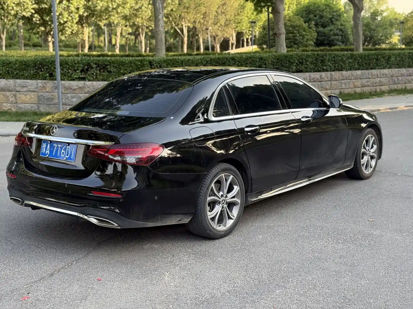 Mercedes-Benz E-Class 2021 E 300 L Sport Luxury Edition фото 9