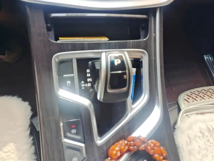 GEELY AUTOMOBILE JIAJIE