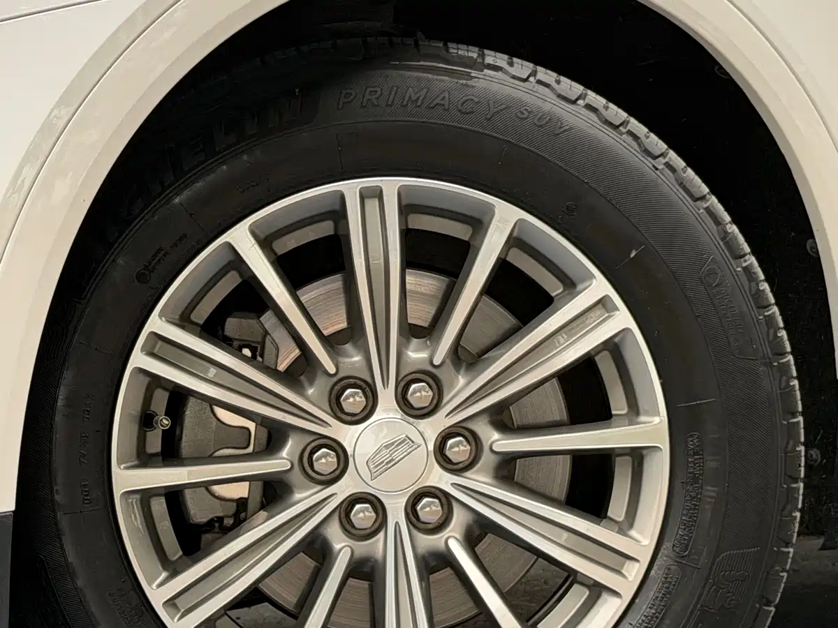 Cadillac XT5 2018 28T 4WD Luxury фото 8