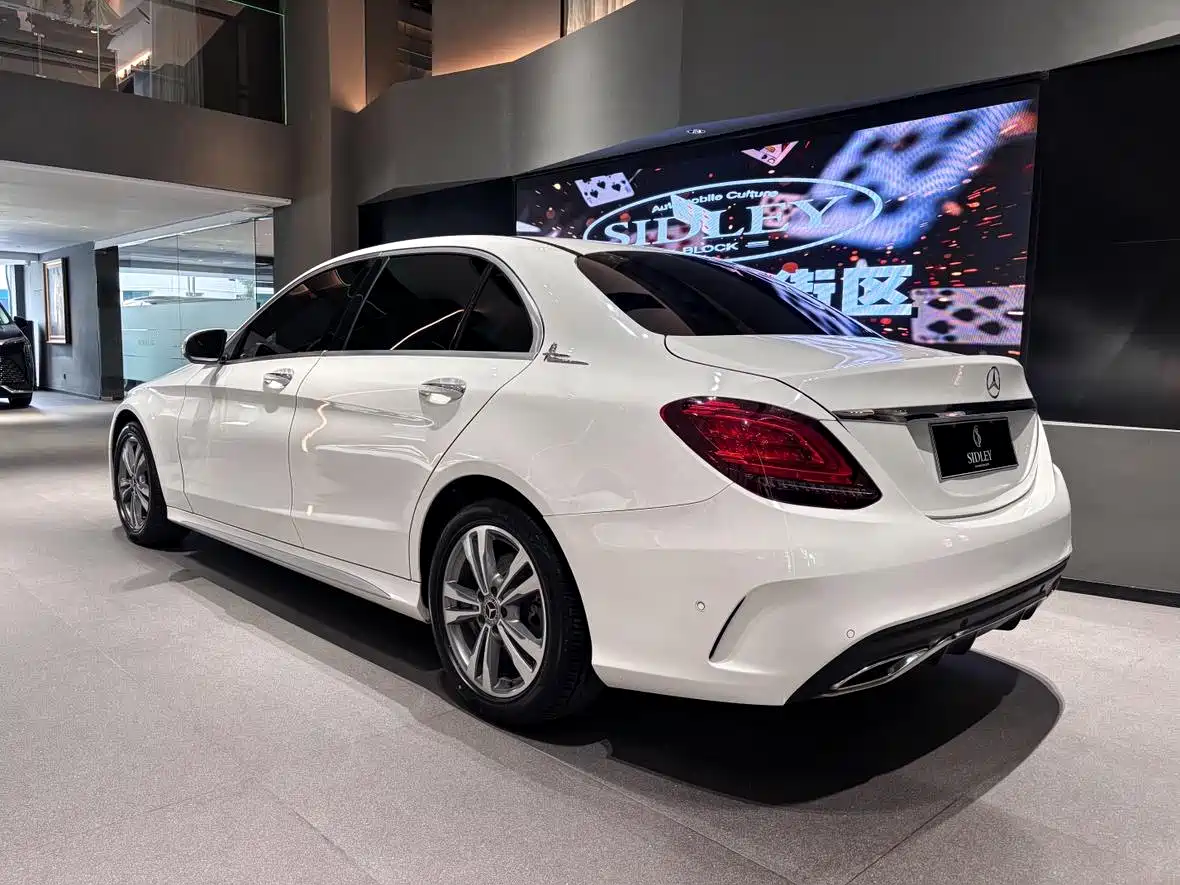 Mercedes-Benz C-Class 2020 Facelift C 200 L Fashion фото 4