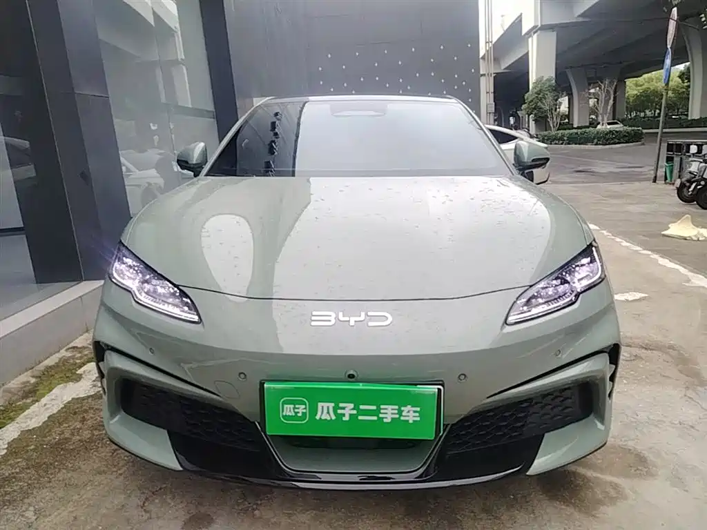 BYD Seal 06GT 2025 Smart Drive Edition 550 AWD Heat Wave фото 3