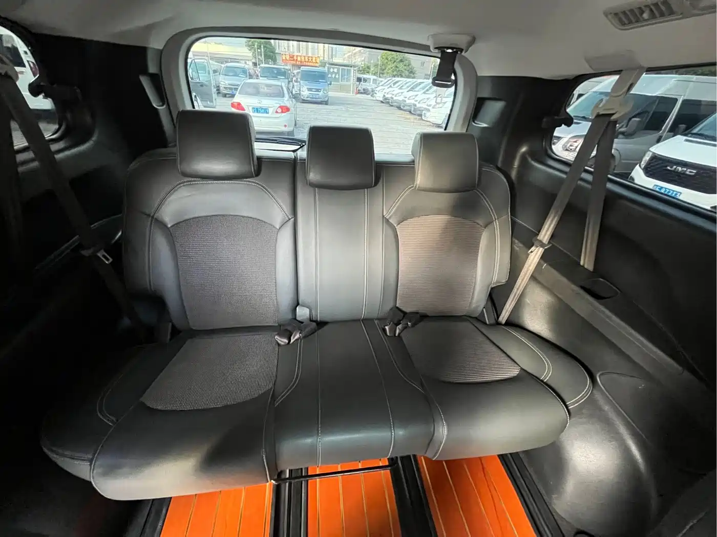 SAIC Maxus Maxus G10 2019 2018 PLUS 1.9T Manual Elite Edition Diesel