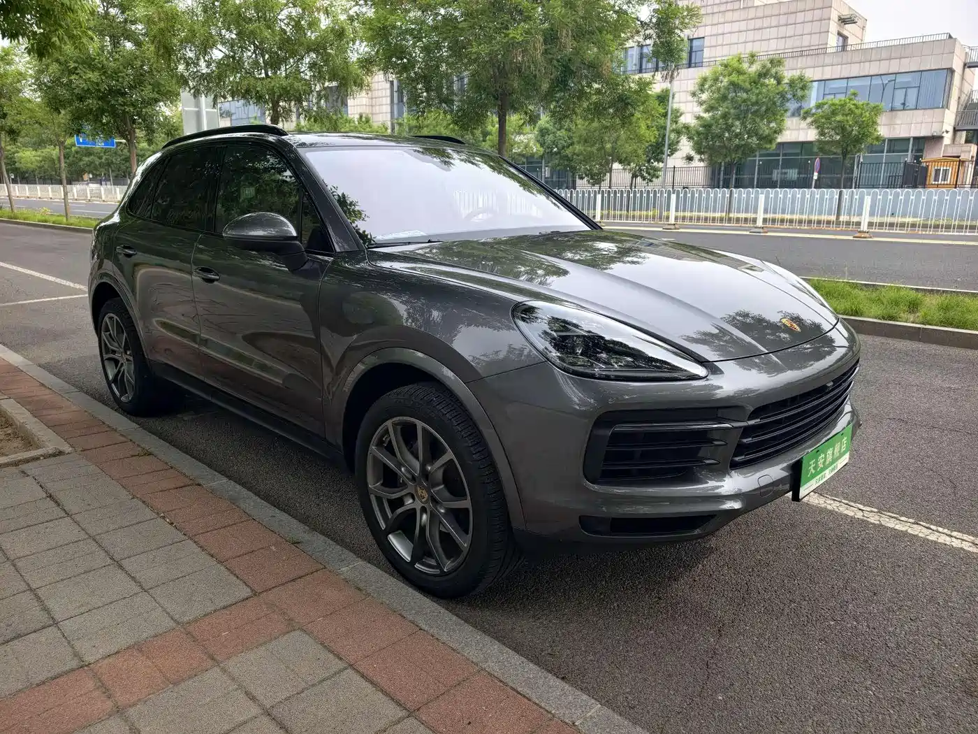 Porsche Cayenne 2022 Cayenne 3.0T Platinum Edition фото 3