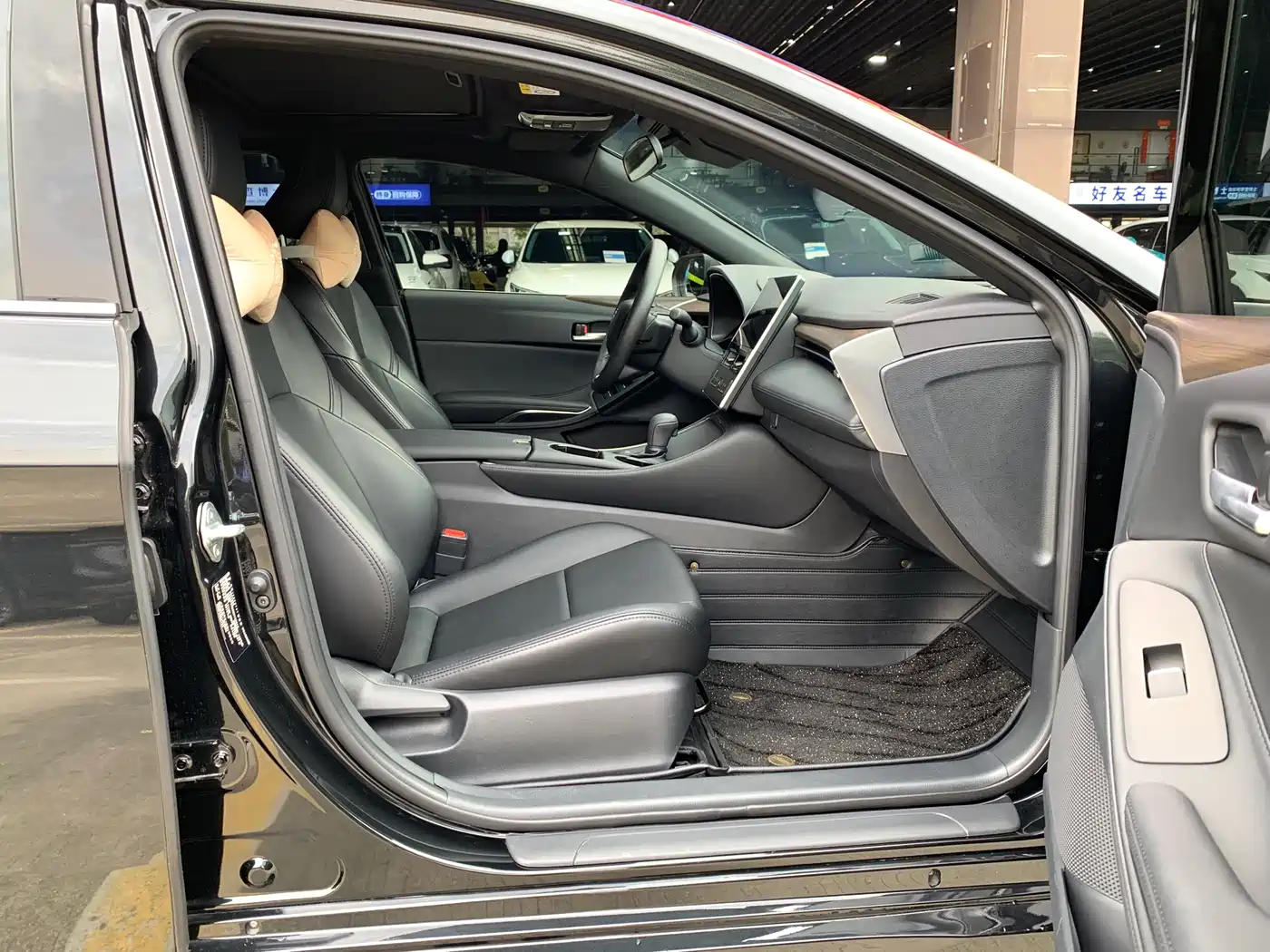 Toyota Avalon 2024 Model 2.0L Progressive Edition фото 12