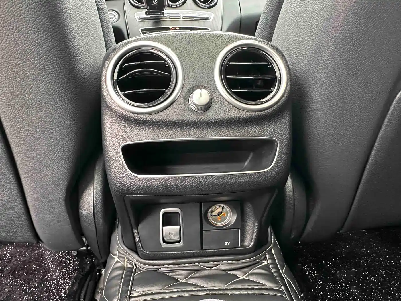 Mercedes-Benz C-Class 2021 C 260 L Sport Starry Exclusive Edition фото 12