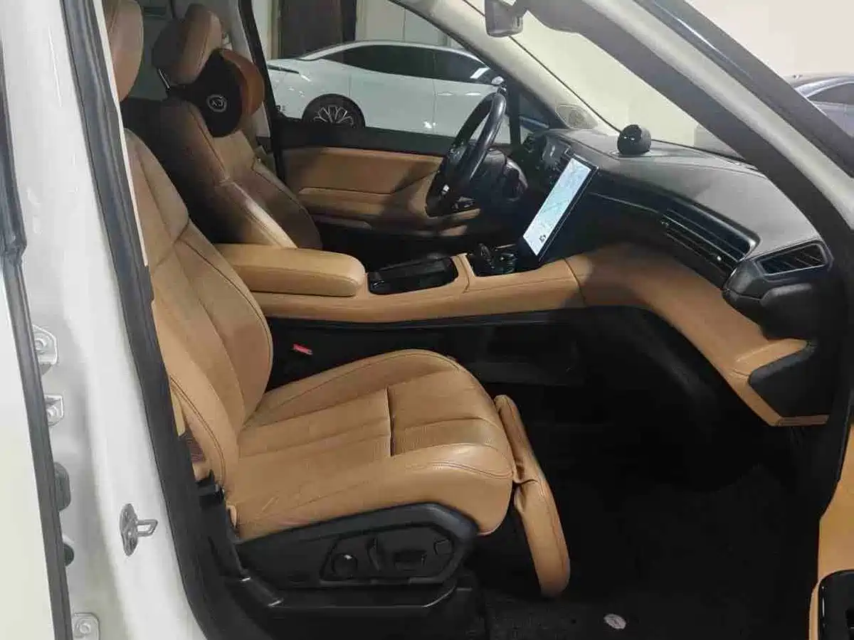 NIO ES8 2018 2018 355KM Base Model 7-Seater Version