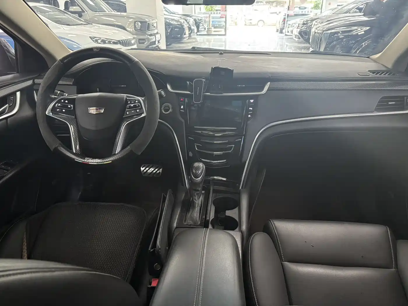 Cadillac XTS 2018 28T Technology фото 11