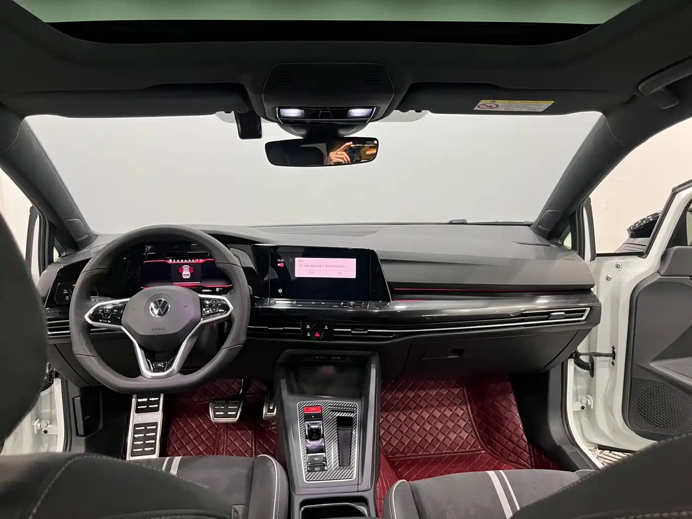 Volkswagen Golf 2021 280TSI DSG R-Line фото 5