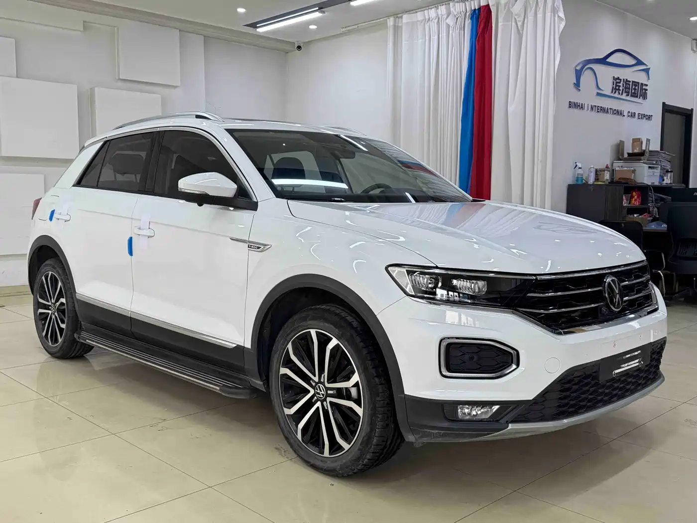 Volkswagen T-ROC 2022 280TSI DSG 2WD Comfort PLUS фото 3