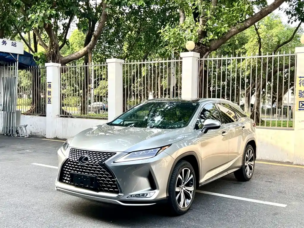 Lexus RX 2020 Facelift 300 AWD Elegance Edition
