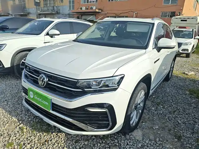 Volkswagen Tayron X 330TSI, Моноприводный, Премиум Коннект