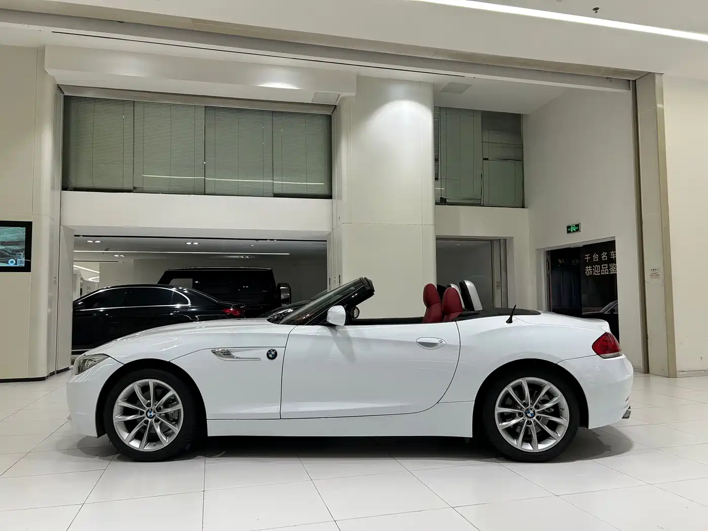 Фото 9 - BMW Z4