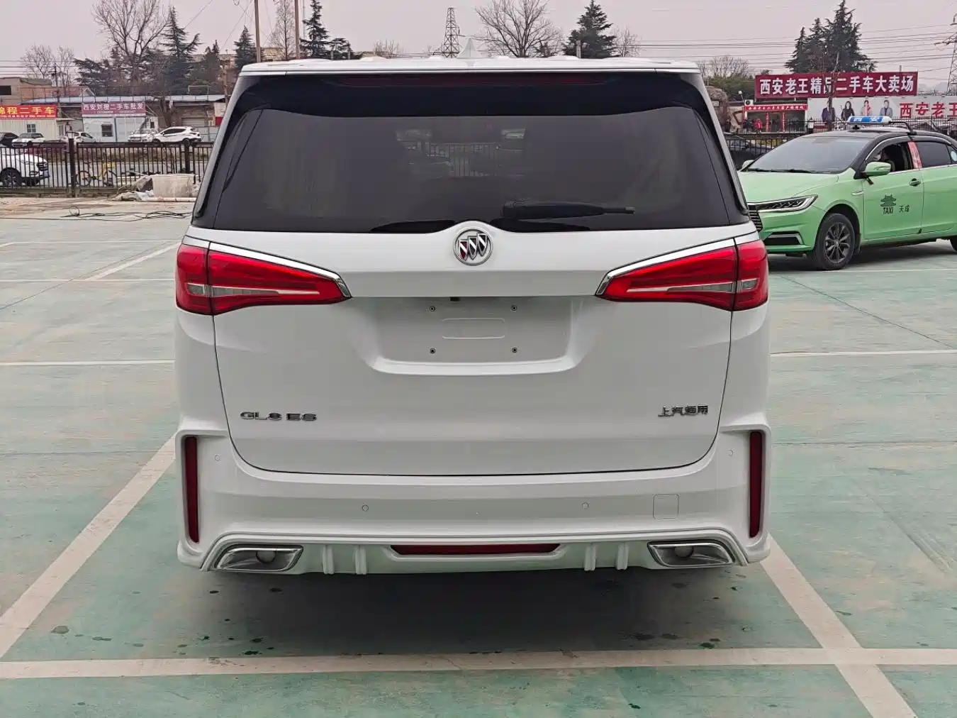 Buick GL8 2018 ES 28T Luxury Type China VI фото 17