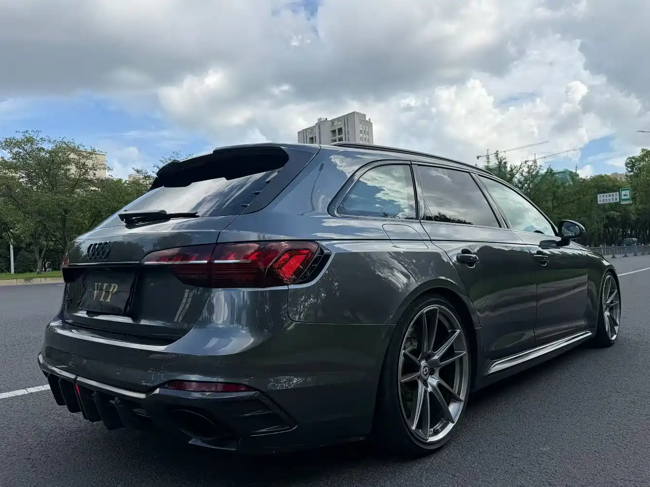 Audi RS 4 2021 2021 RS4 Avant Obsidian Edition