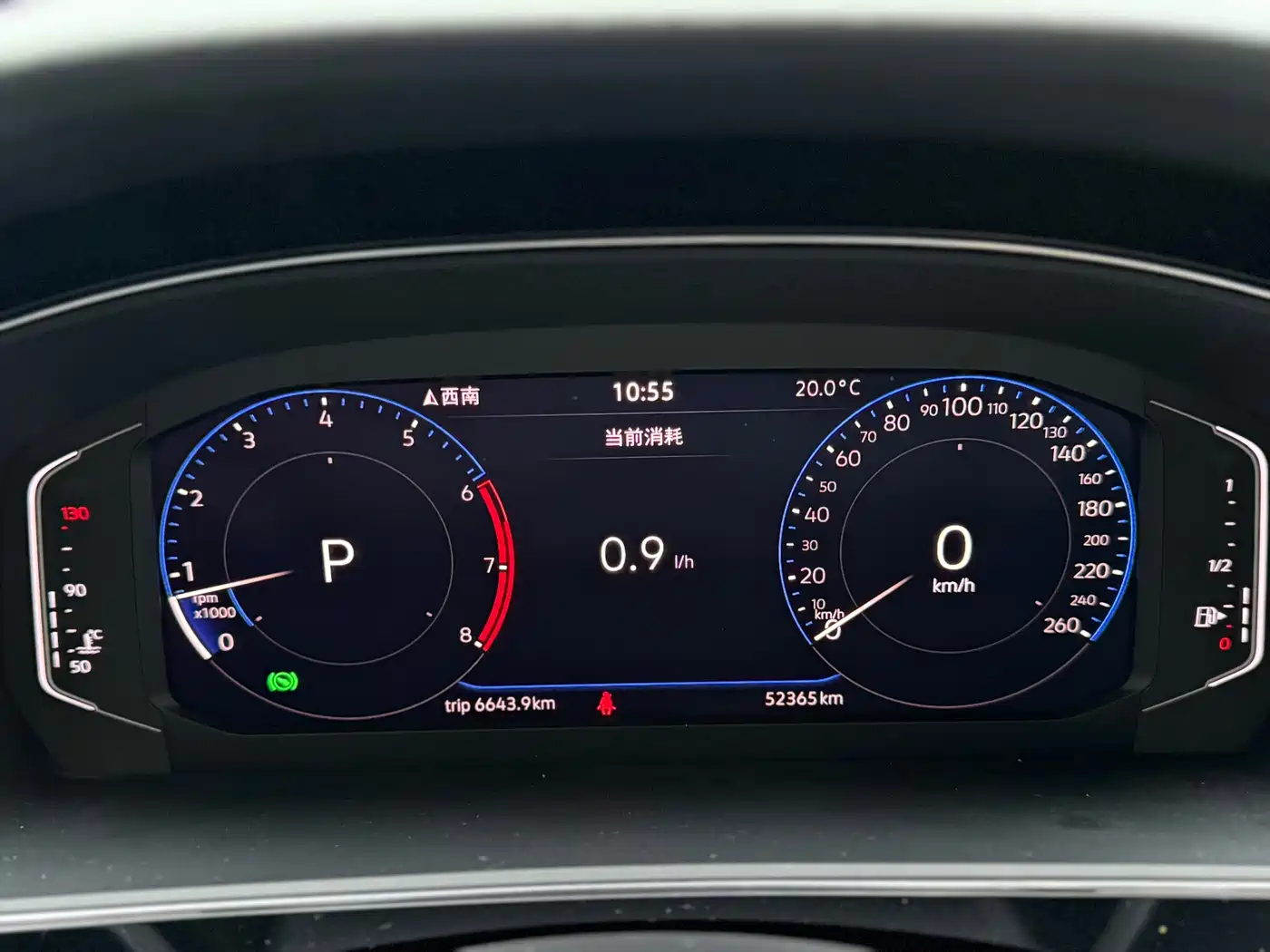 Volkswagen Passat 2022 330TSI Starlight Luxury Edition фото 8