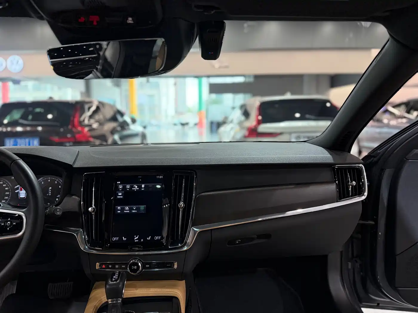 Volvo V90 2018 2017 Cross Country T5 AWD Smart Edition