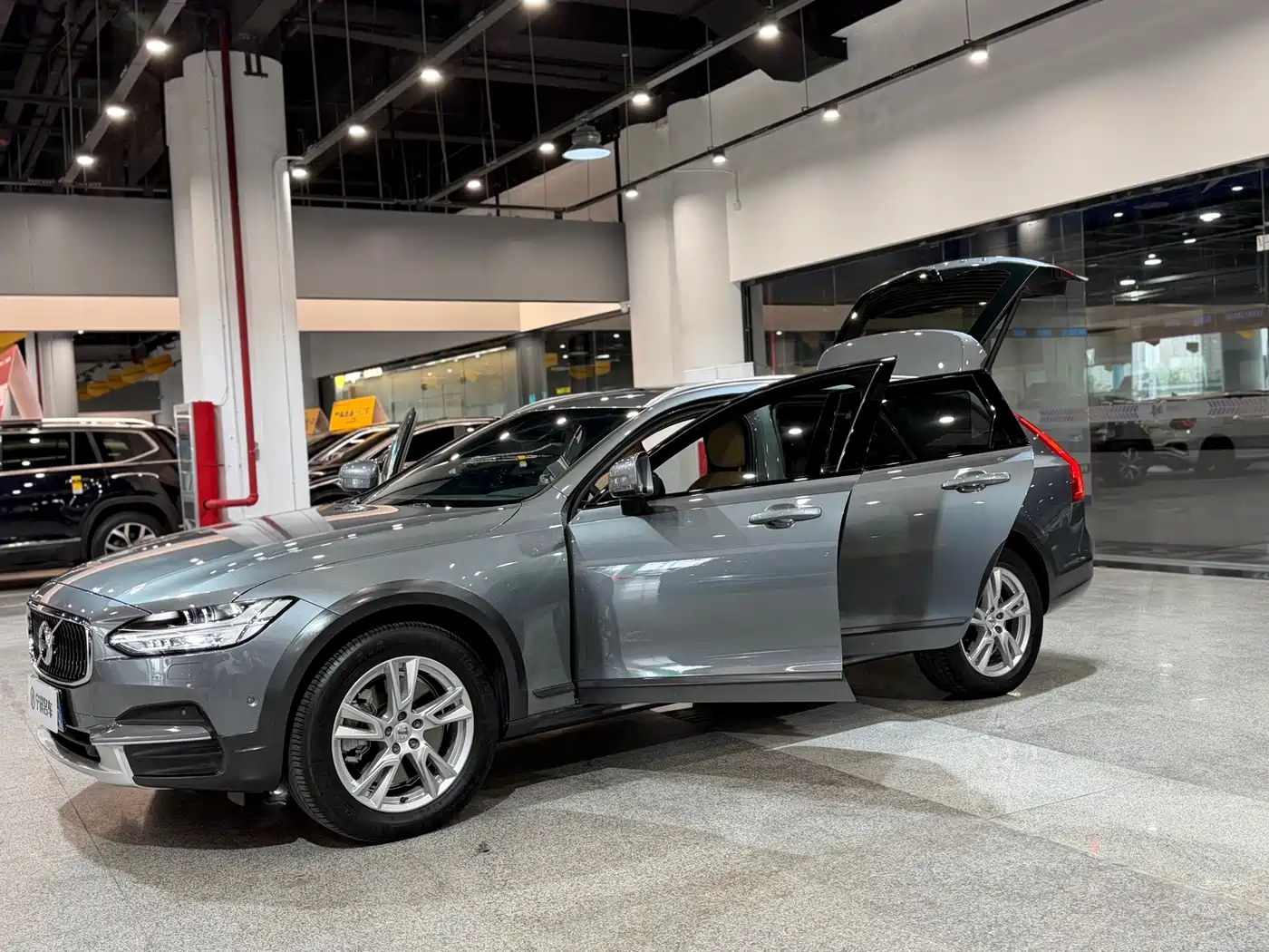 Volvo V90 2018 2017 Cross Country T5 AWD Smart Edition