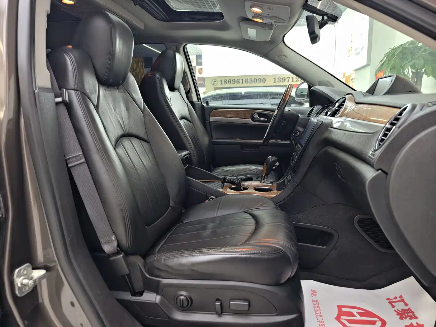 Buick Enclave 2010 3.6L Elite Edition фото 27