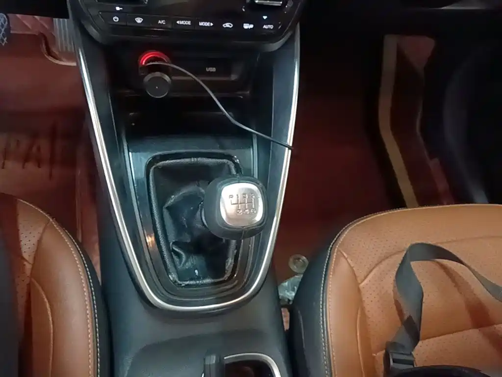 Baojun 510 2017 2017 1.5L Manual Luxury