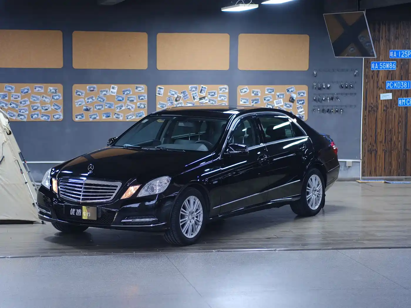 Mercedes-Benz E-Class 2012 E 200 L CGI Elegance фото 15