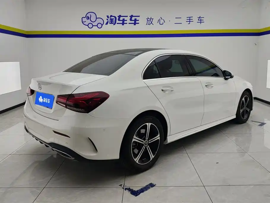 Mercedes-Benz A-Class 2022 Facelift II A 200 L Sport Sedan Fashion фото 3