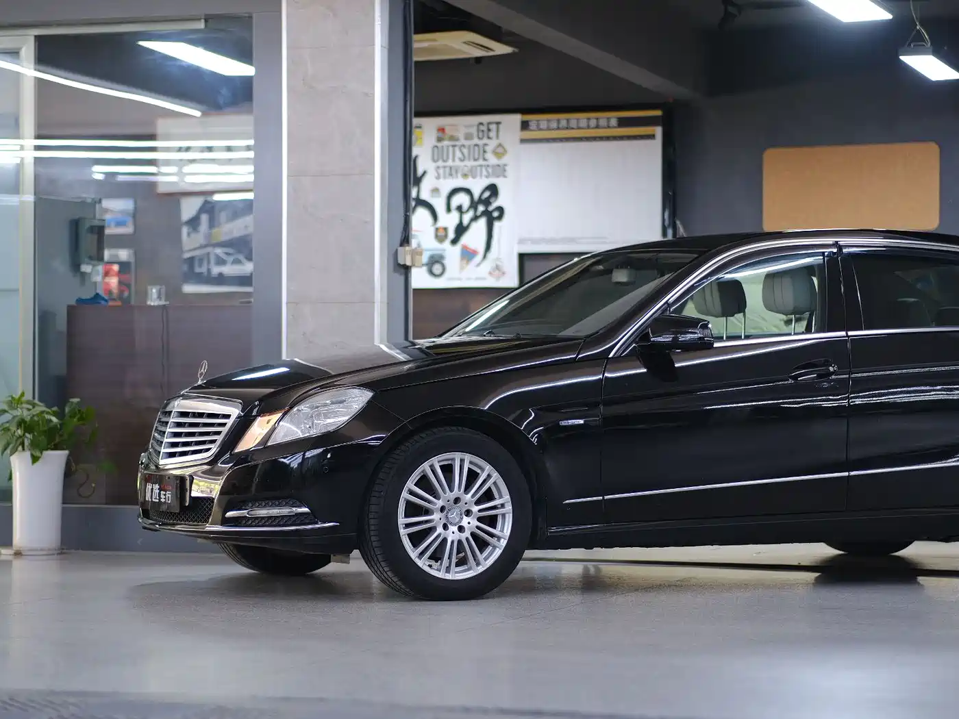Mercedes-Benz E-Class 2012 E 200 L CGI Elegance фото 5