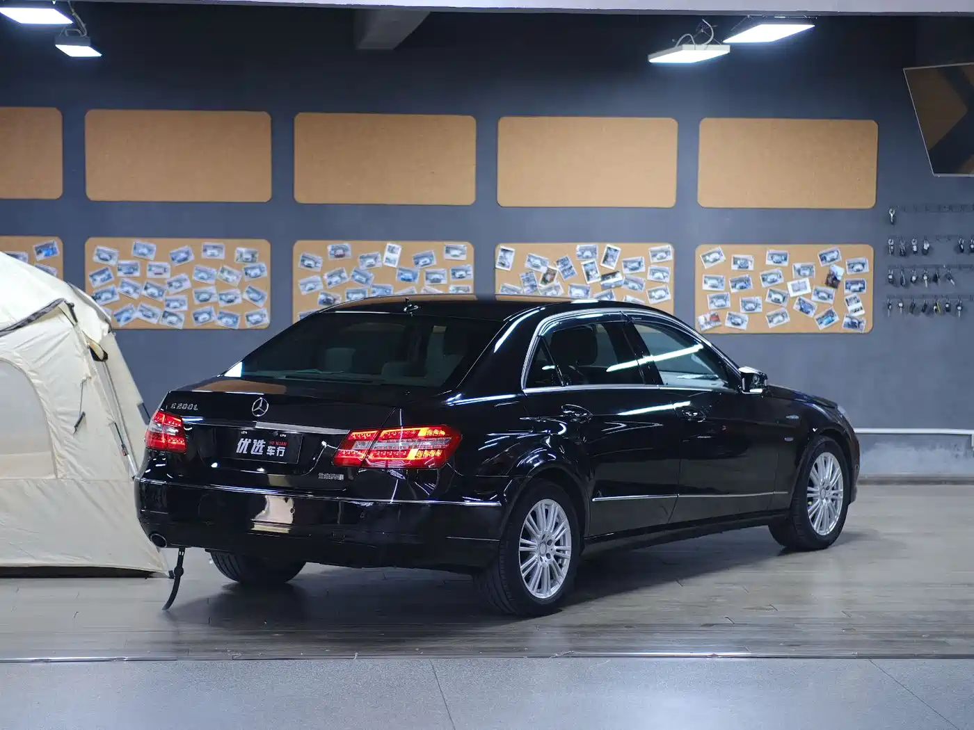 Mercedes-Benz E-Class 2012 E 200 L CGI Elegance фото 16