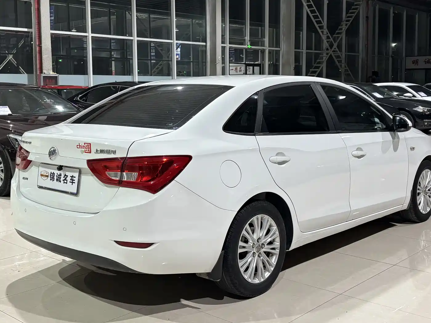 Buick Excelle 2016 15N Automatic Elite фото 4