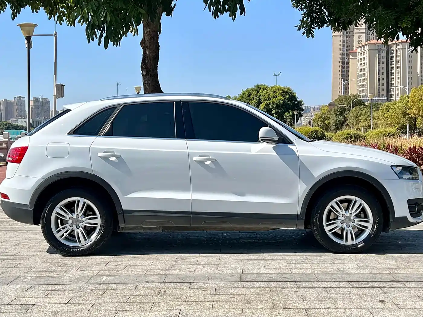 Audi Q3 2015 35 TFSI Millionth Anniversary Comfort фото 11