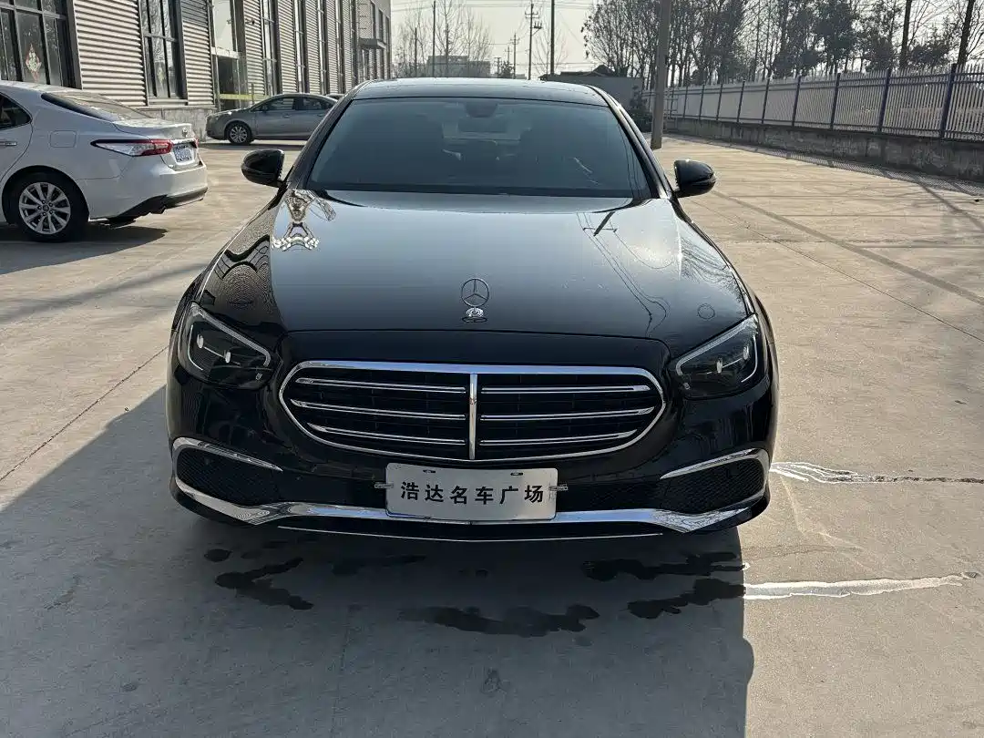  E CLASS