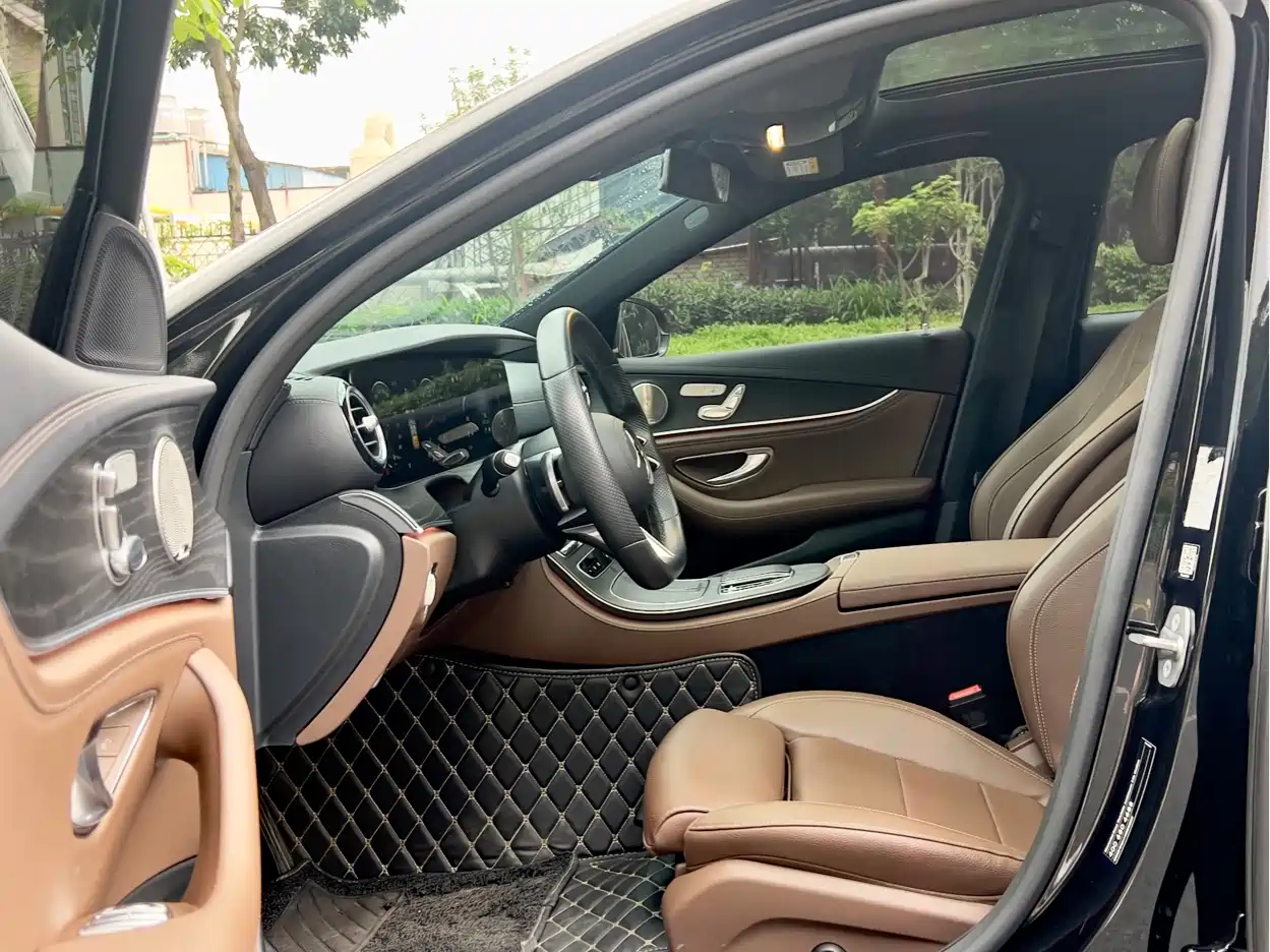 Mercedes-Benz E-Class 2022 Second Facelift E 300 L Sport Luxury фото 8