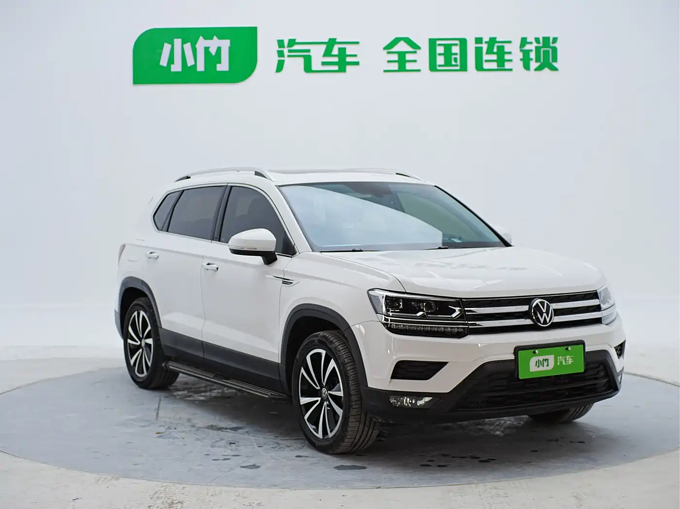 Volkswagen Tharu 2022 280TSI FWD Luxury Edition фото 3