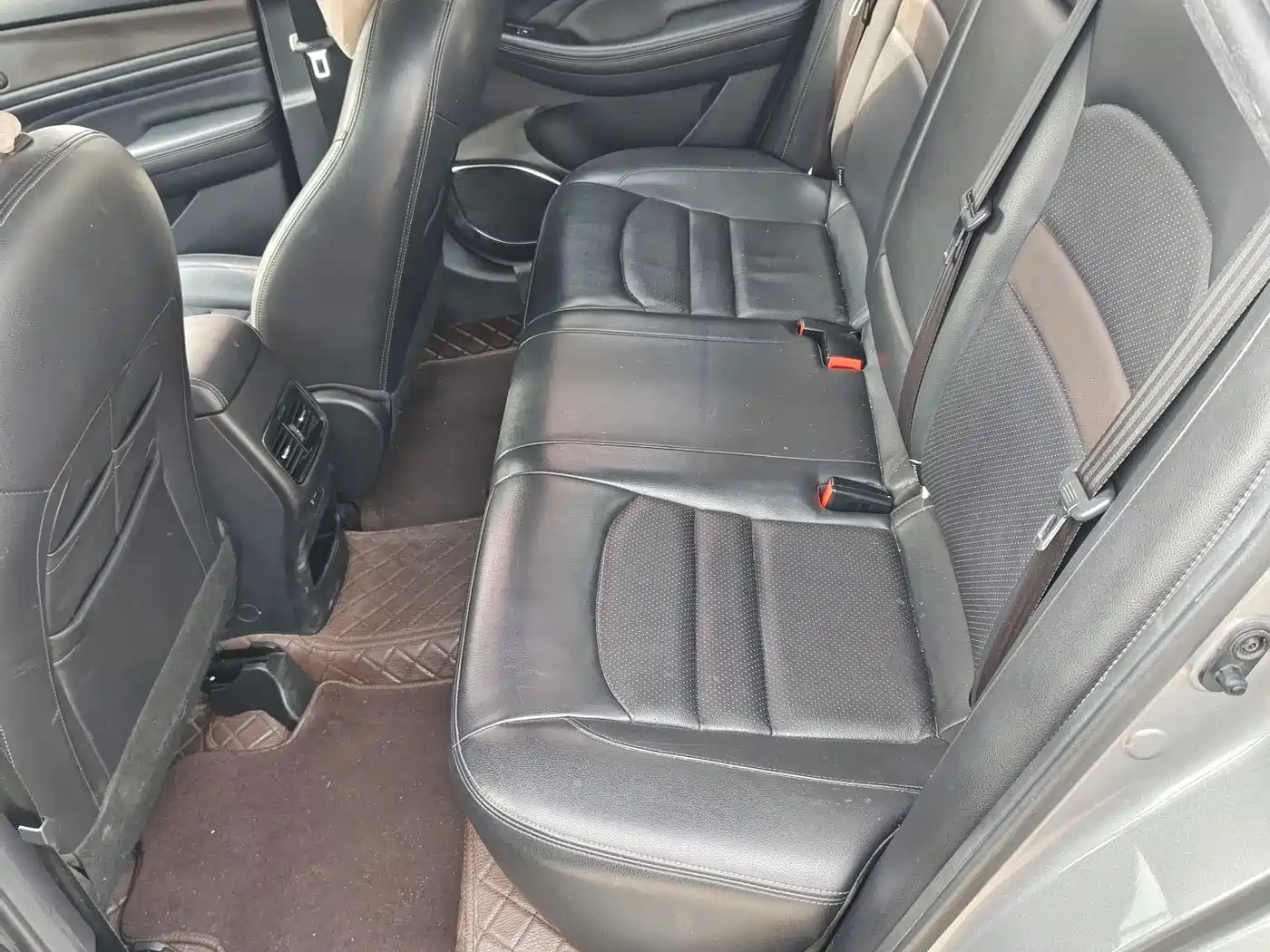 GAC Trumpchi Trumpchi GA4 2018 2018 200T Automatic Exclusive