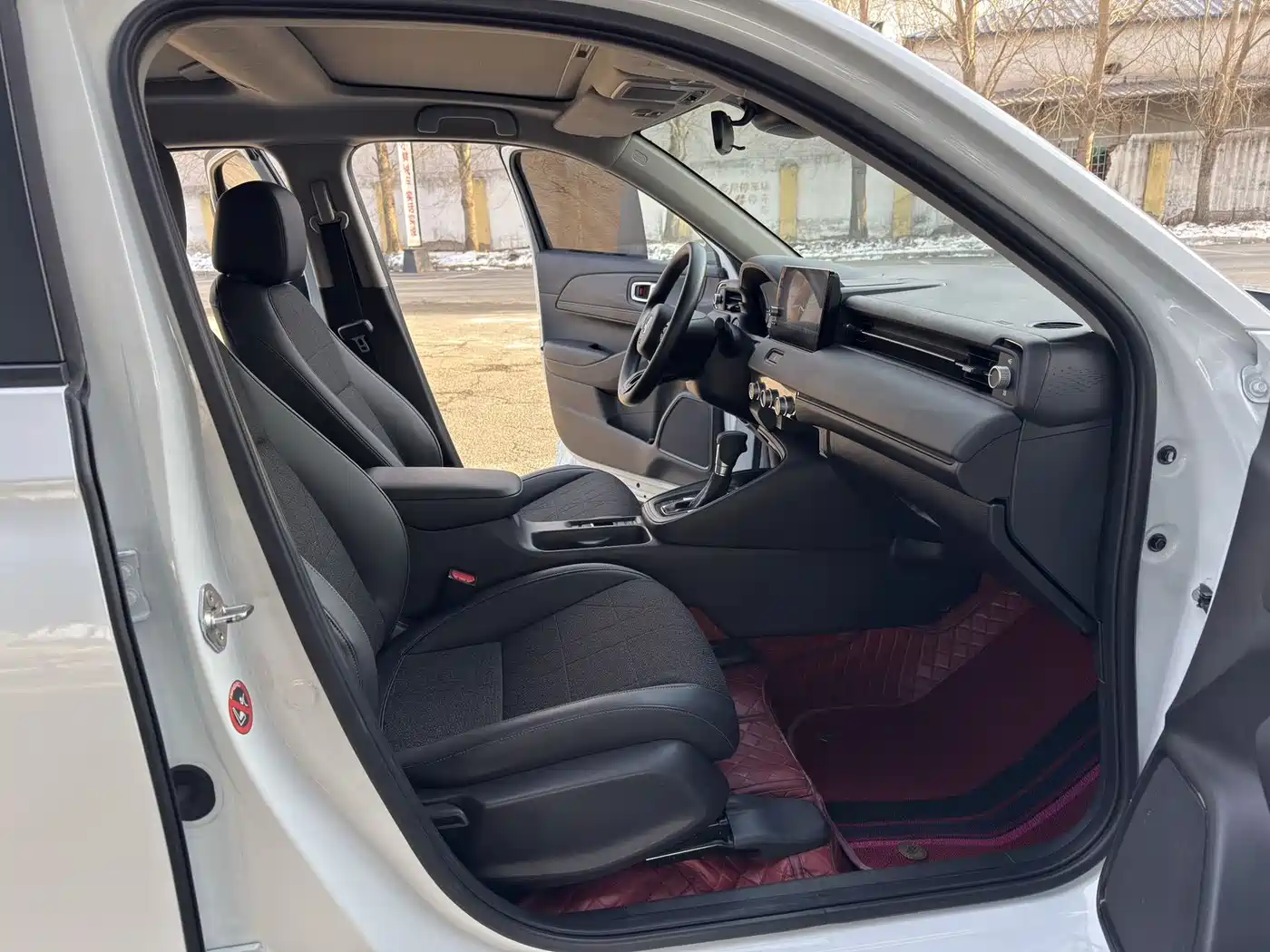 Honda Vezel 2024 2023 1.5L CVT Pioneer Edition
