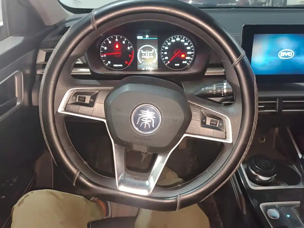 BYD Qin 2020 2019 1.5L Automatic Luxury Edition