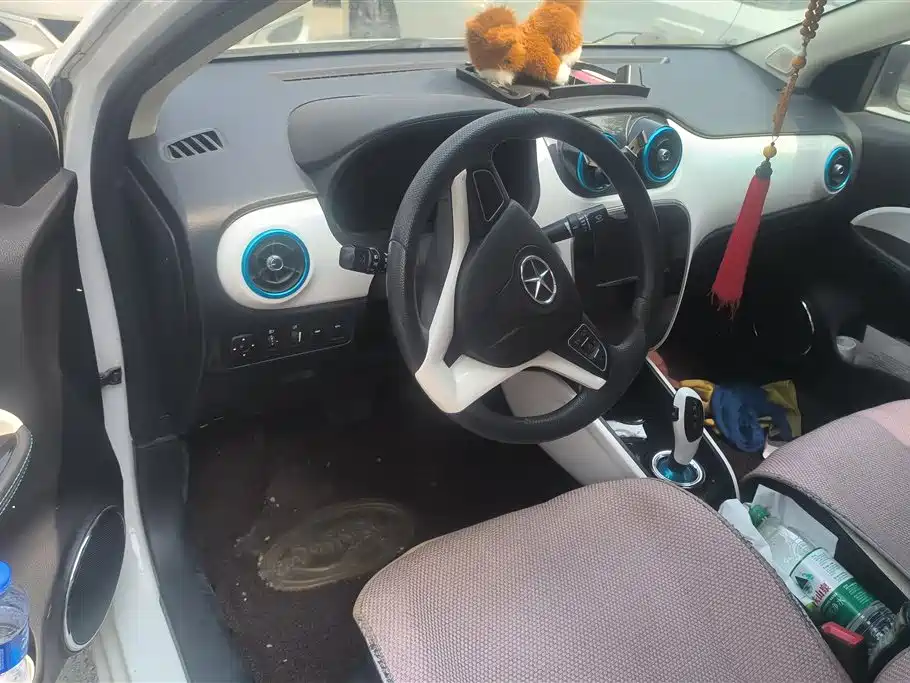 JIANGQI GROUP JAC IEV