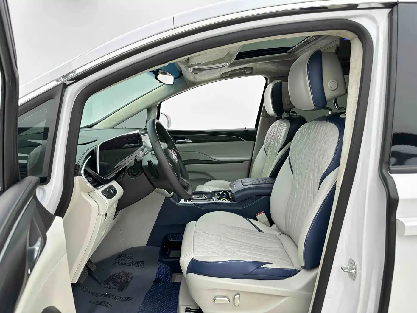 Buick GL8 2020 Model ES Landglory 653T Comfort фото 5