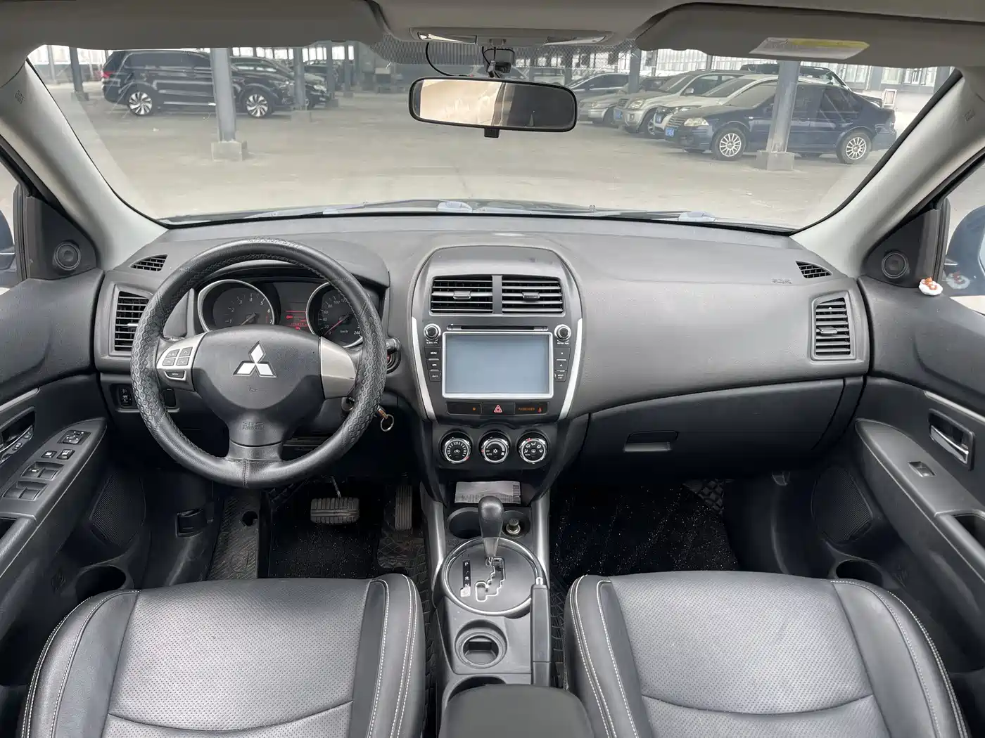Mitsubishi ASX 2013 2.0L CVT 2WD Elite фото 4