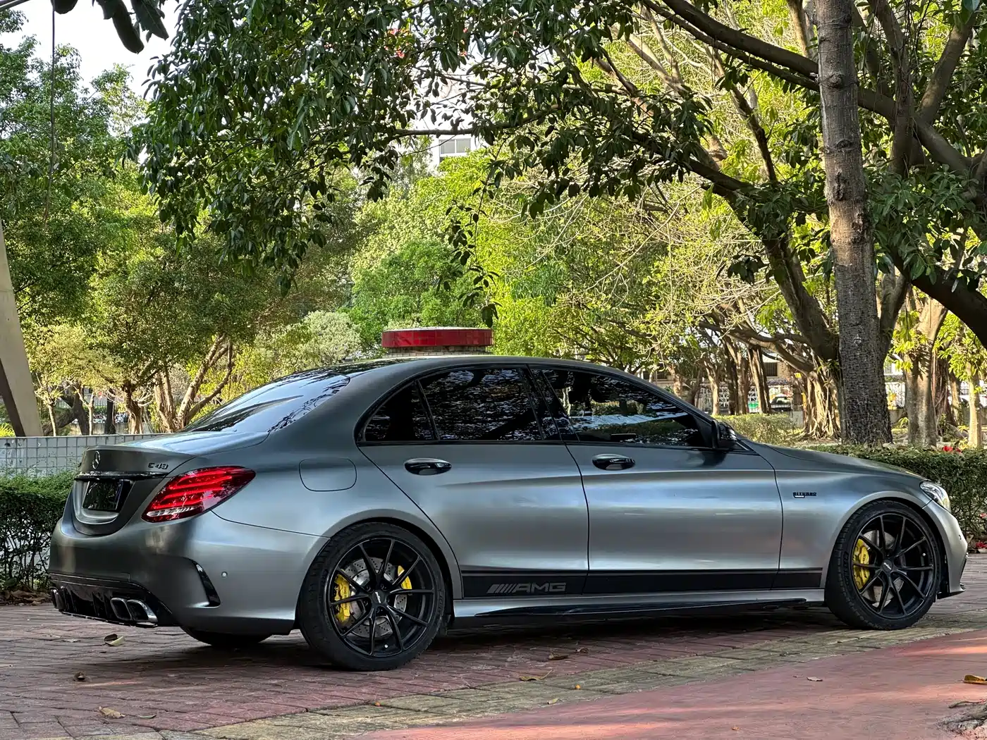 MERCEDES-BENZ C CLASS AMG