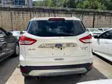 Фото 8 - Ford Kuga