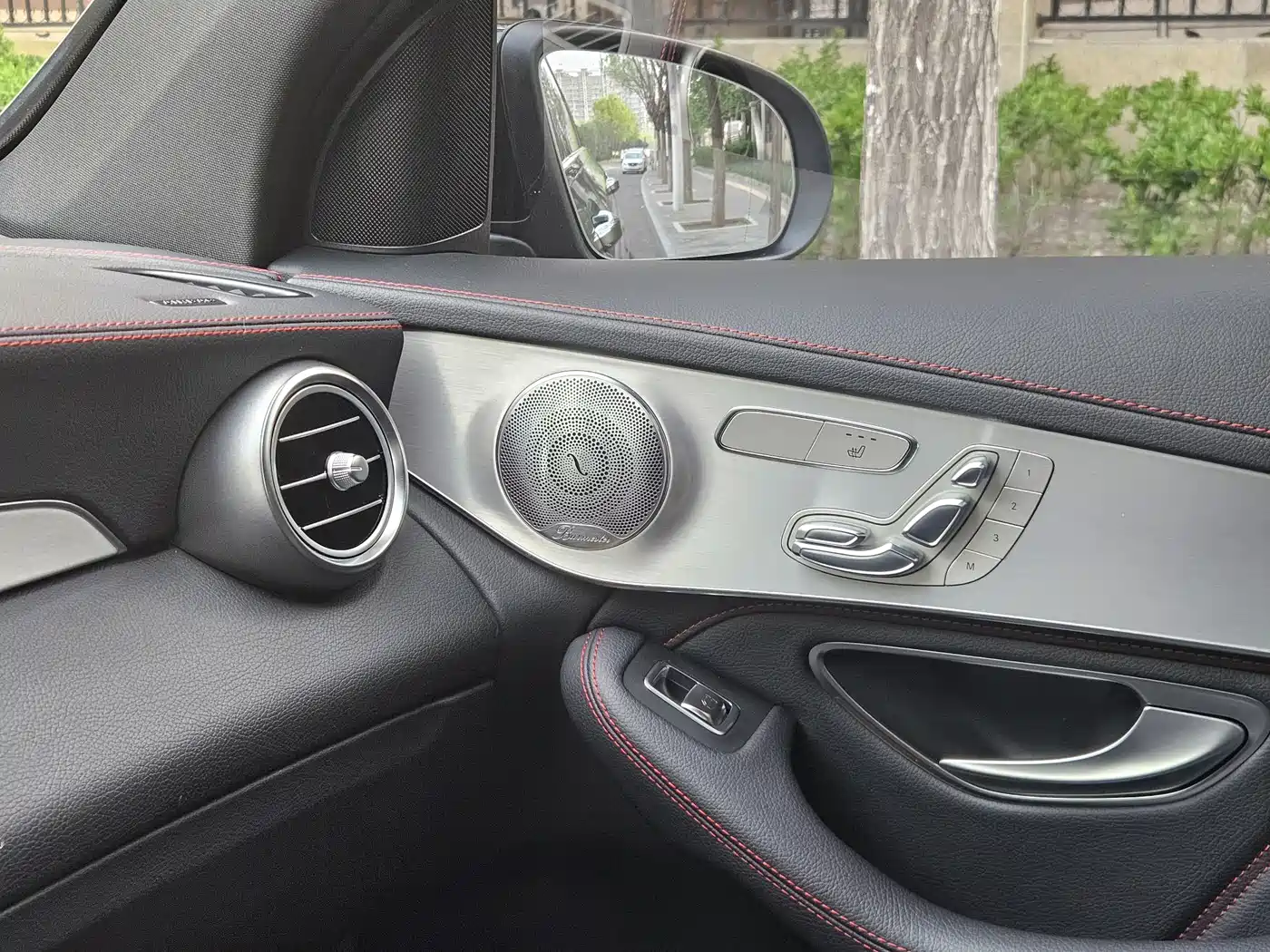 Mercedes-Benz GLC AMG 2017 AMG GLC 43 4MATIC фото 14