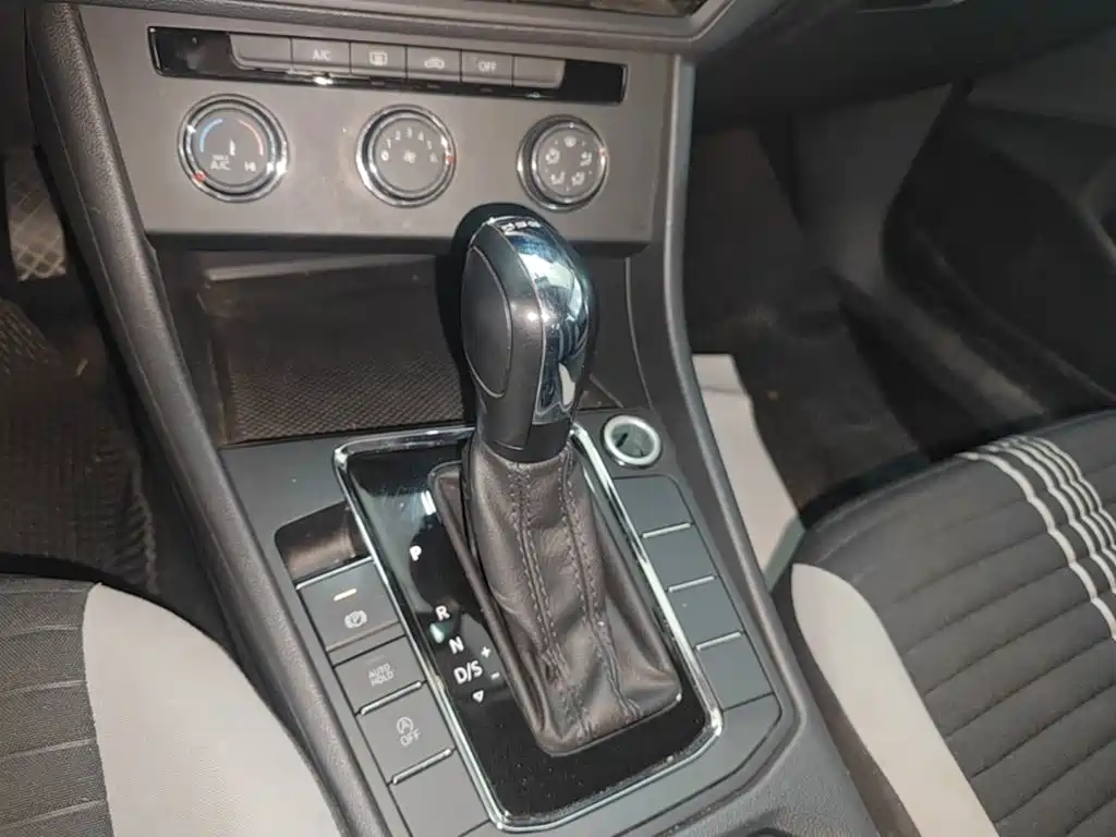 Volkswagen Bora 2024 2024 200TSI DSG Smooth Ride Edition