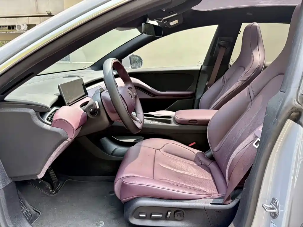Фото 4 - NIO ET5T