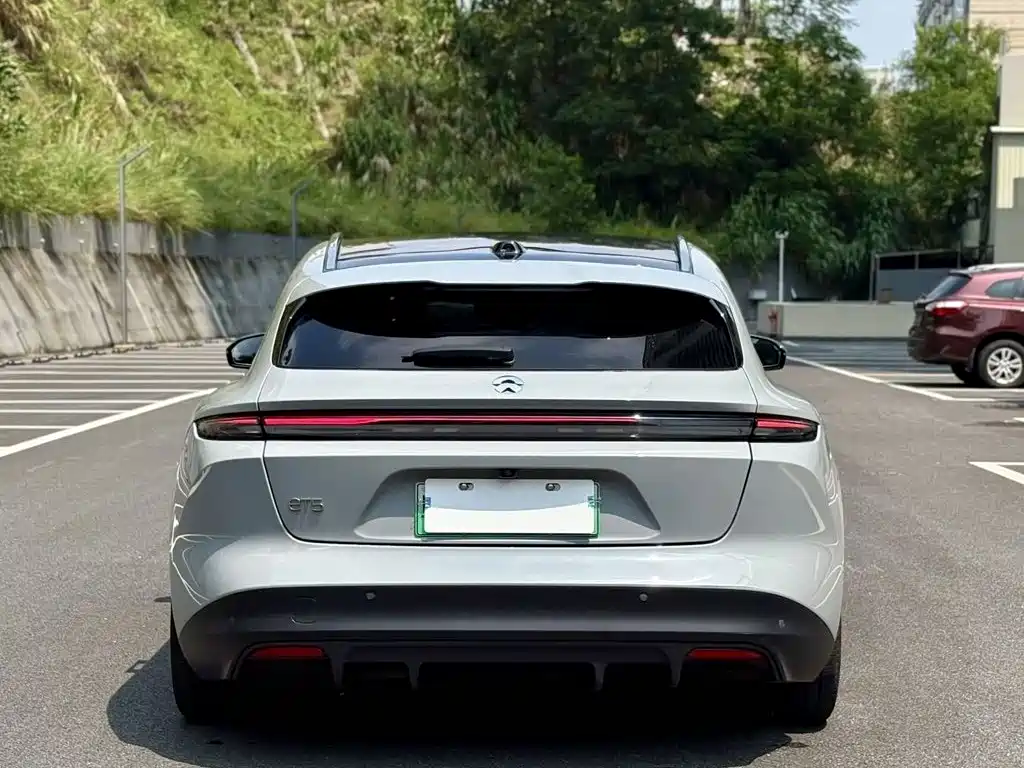 Фото 8 - NIO ET5T
