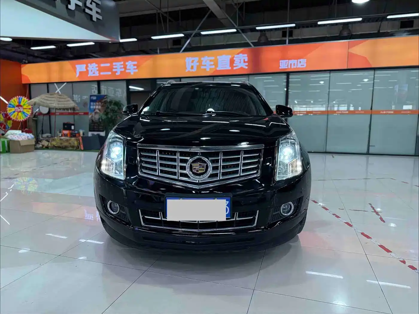 Cadillac SRX 2015 3.0L Elite фото 2