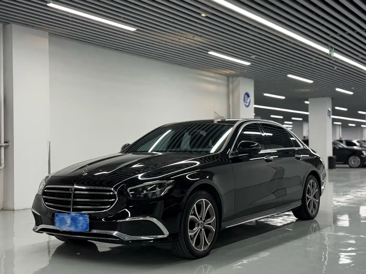  E CLASS